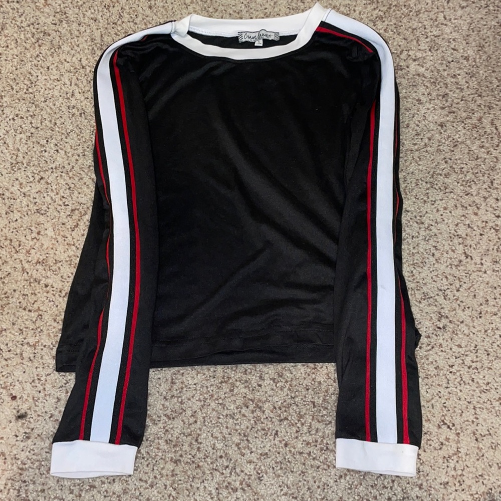 Super comfy long sleeve!